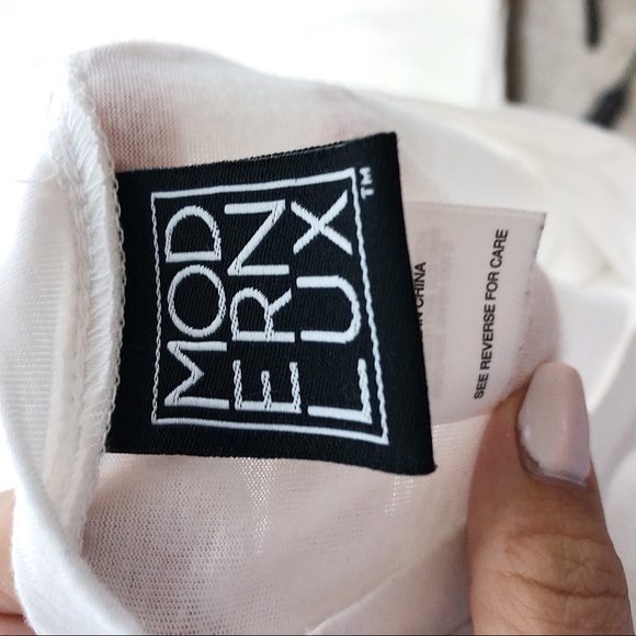 MODERN LUX Fiancé White Muscle Tank Top XS - Picture 7 of 7